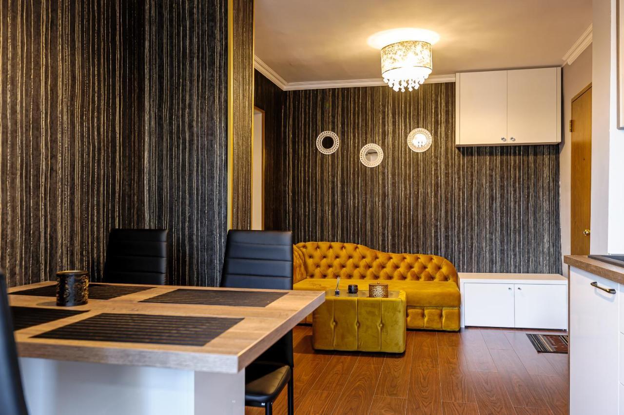 Feeling Home Apartment Arad Buitenkant foto